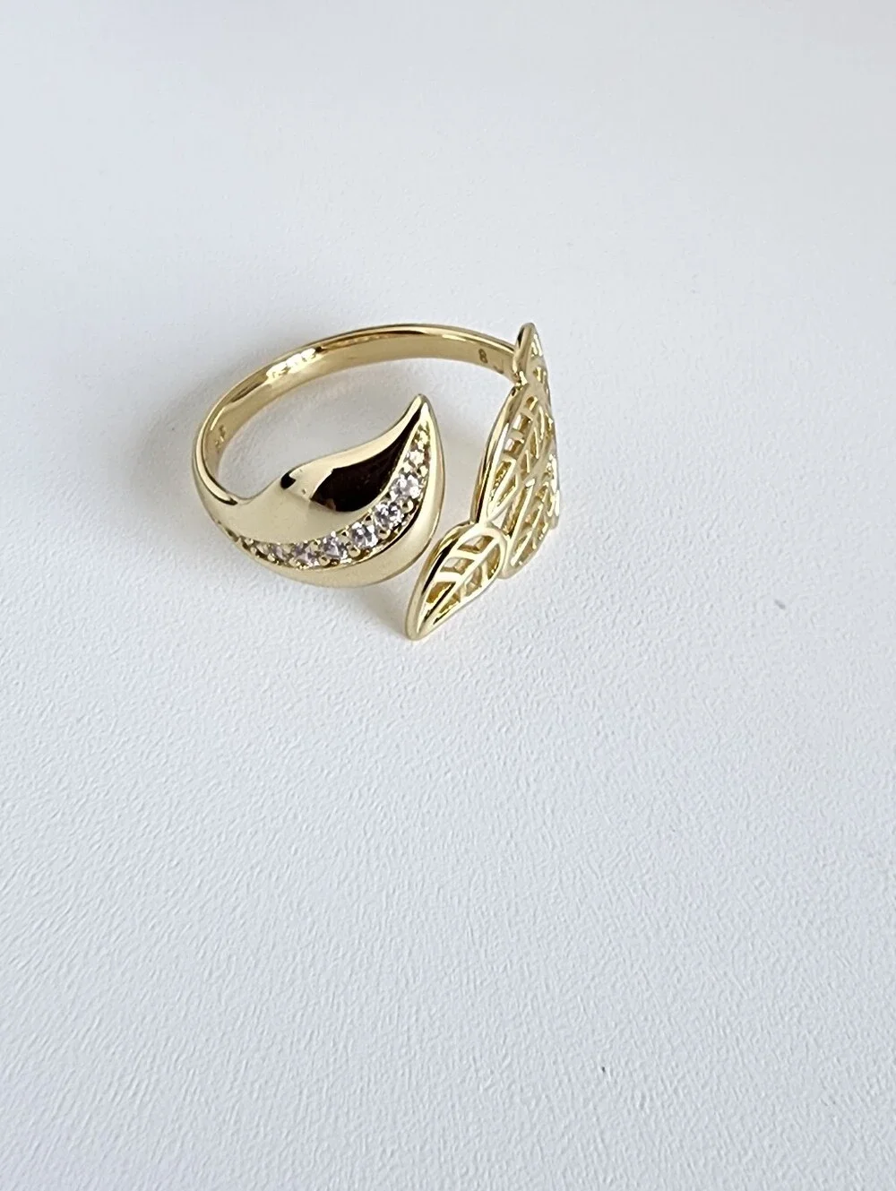 Gold Leaf Open Ring Zirconia Adjustable Size 8 Statement Ring - Picture 6 of 6